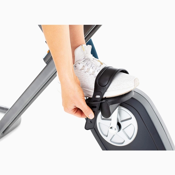 Sulankstomas dviratis treniruoklis su nugaros atlošu Cadence Smart FIT-200 LCD Sulankstomas dviratis treniruoklis su nugaros atlošu Cadence Smart FIT-200 LCD