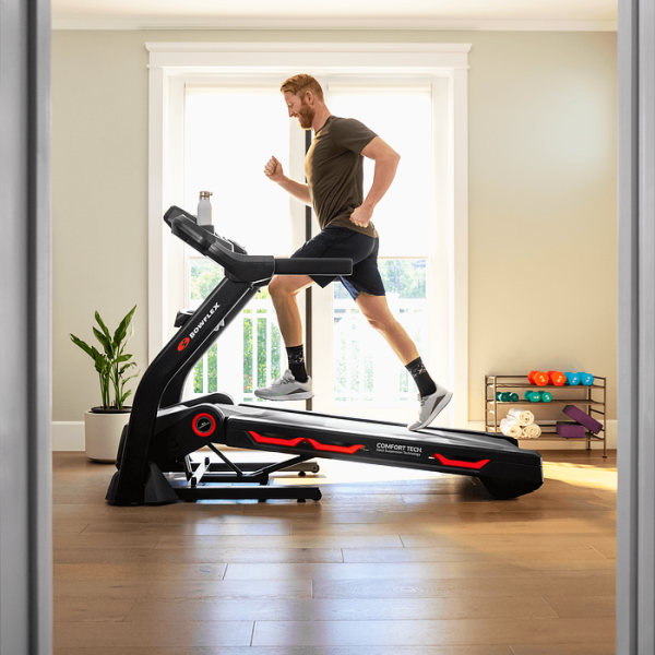 Pusiau profesionalus bėgimo takelis Bowflex T18 TFT 7" HD Pusiau profesionalus bėgimo takelis Bowflex T18 TFT 7" HD