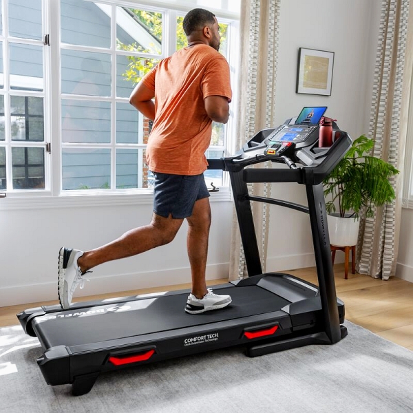 Sulankstomas bėgimo / ėjimo takelis Bowflex BXT8JI LCD Sulankstomas bėgimo / ėjimo takelis Bowflex BXT8JI LCD