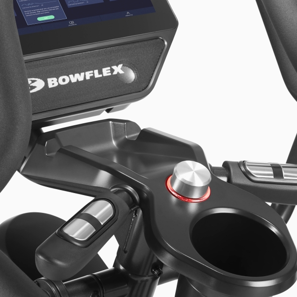 Elipsinis steperis treniruoklis Bowflex Max Total 40 TFT 19" HD Elipsinis steperis treniruoklis Bowflex Max Total 40 TFT 19" HD