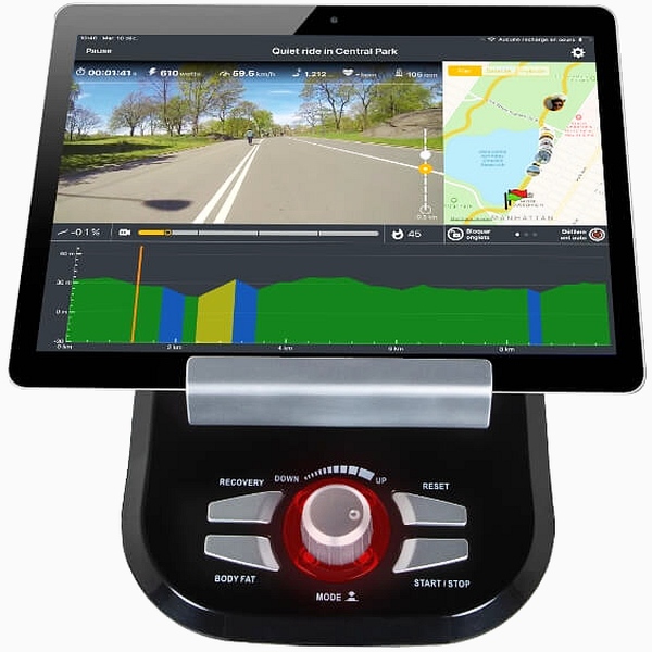 Elipsinis treniruoklis su magnetiniu pasipriešinimu Hammer Crossfly BT LCD Elipsinis treniruoklis su magnetiniu pasipriešinimu Hammer Crossfly BT LCD