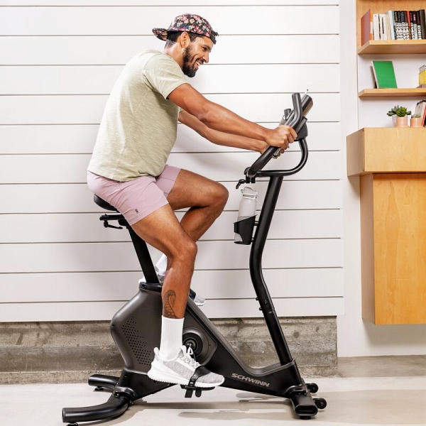 Išmanusis dviratis treniruoklis - ergometras Schwinn 590U LCD