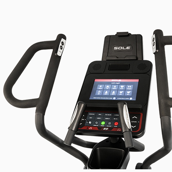 Elipsinis treniruoklis su reguliuojamu (auto.) žingsnio ilgiu Sole Fitness E95s LCD Elipsinis treniruoklis su reguliuojamu (auto.) žingsnio ilgiu Sole Fitness E95s LCD