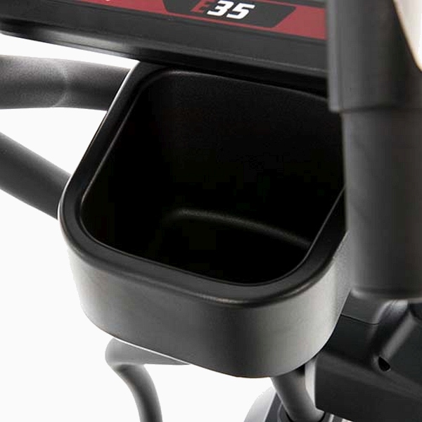 Elipsinis treniruoklis su reguliuojama (auto.) įkalne Sole Fitness E35 LCD