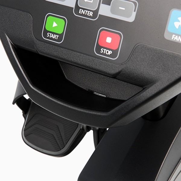 Dviratis treniruoklis Spirit Fitness CR800 LED PRO Dviratis treniruoklis Spirit Fitness CR800 LED PRO