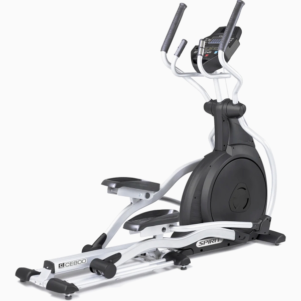 Profesionalus elipsinis treniruoklis Spirit Fitness CE800 LED PRO