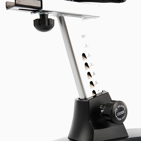 Dviratis treniruoklis Spirit Fitness CU800 LED PRO Dviratis treniruoklis Spirit Fitness CU800 LED PRO