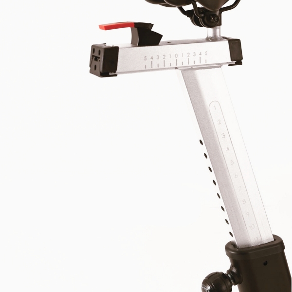 Profesionalus CrossFit" dviratis treniruoklis su oro pasipriešinimu Toorx BRX AirCrossBike LCD PRO Profesionalus CrossFit" dviratis treniruoklis su oro pasipriešinimu Toorx BRX AirCrossBike LCD PRO