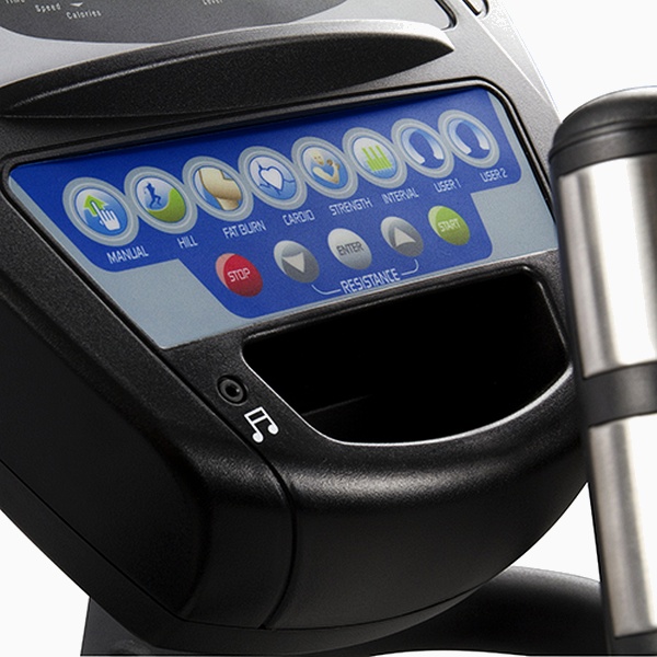 Magnetinis elipsinis treniruoklis Xterra Fitness FS4.0 LCD Magnetinis elipsinis treniruoklis Xterra Fitness FS4.0 LCD