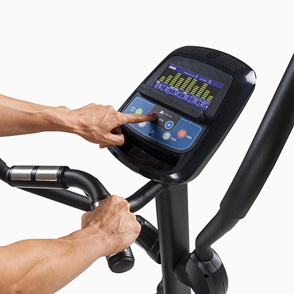 Magnetinis elipsinis treniruoklis Xterra Fitness FS3.5 LCD